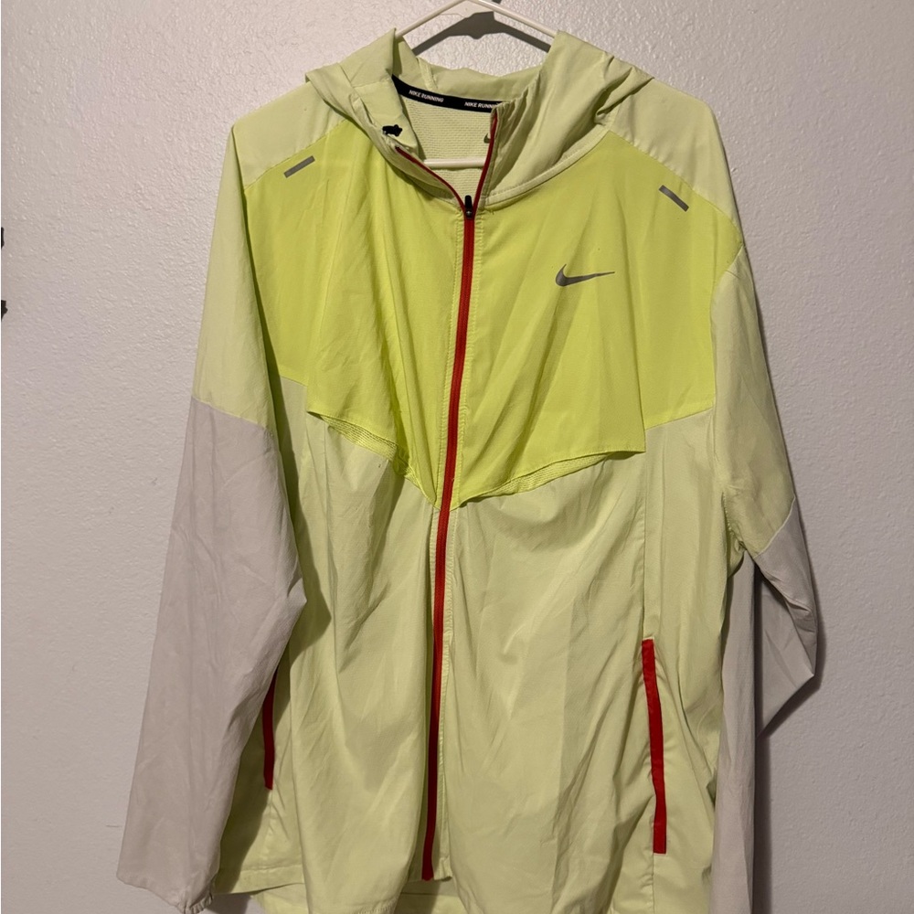 Nike men’s running windbreaker XXL